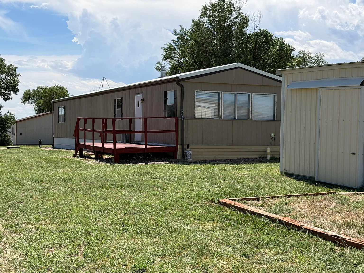 2 bed, 1.5 bath, 1200 sqft, $1,800 — Photo 1