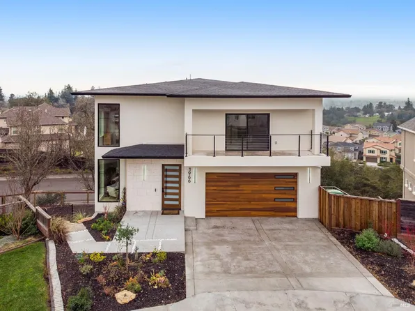 1966 Viewpointe Circle, Santa Rosa, CA 95403