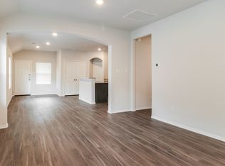 125 Arango Way, Everman, TX 76140