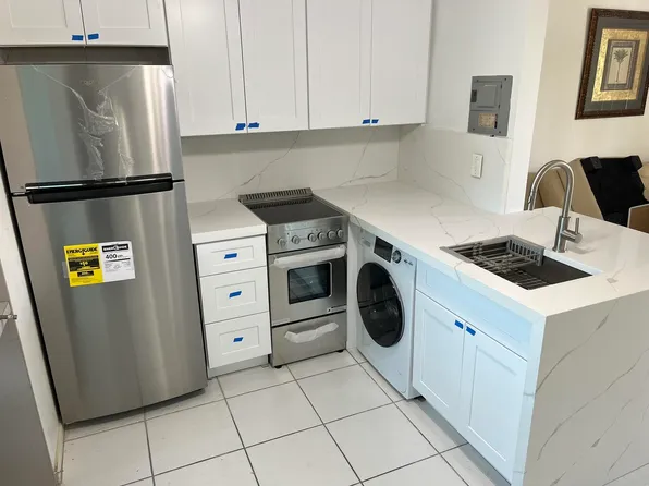 1172 Surf Road #A3, Riviera Beach, FL 33404