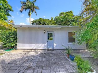 18201 SW 204th St, Miami, FL 33187