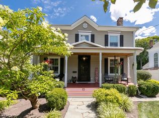 53 Leigh St, Clinton, NJ 08809