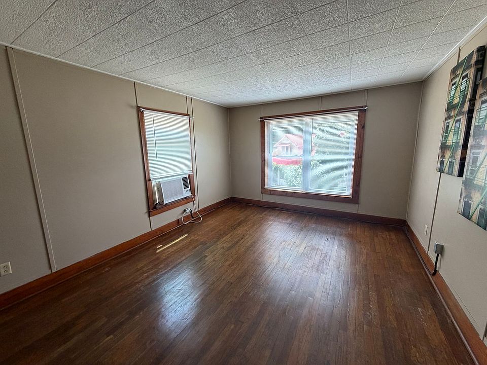 2nd image of 116 Summer St #3