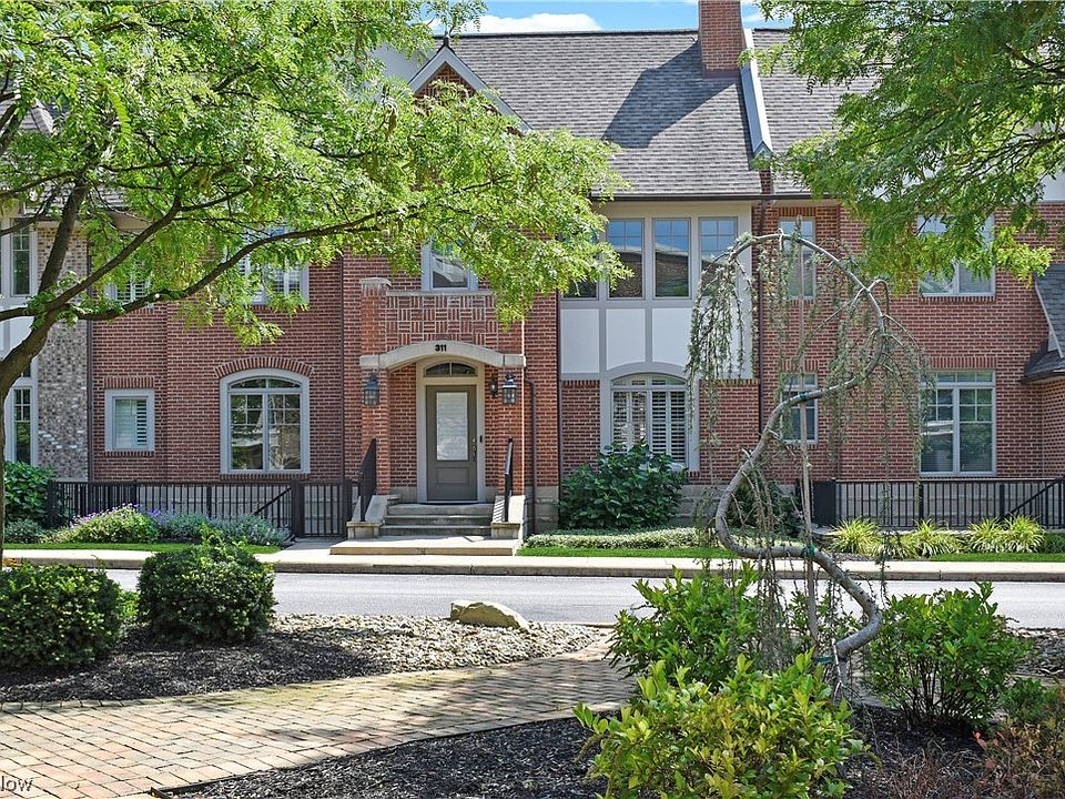 1st image of 311 Halstead Ln #25