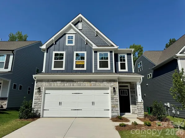 13115 Foxberry Rd, Charlotte, NC 28213