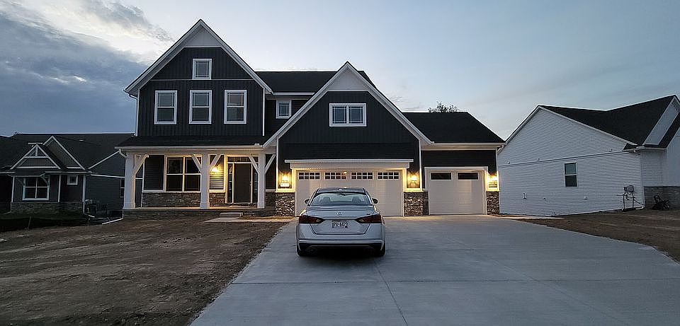 1st image of 5341 Hickory View Dr