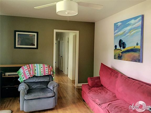 5th image of 1108 Overhill Dr