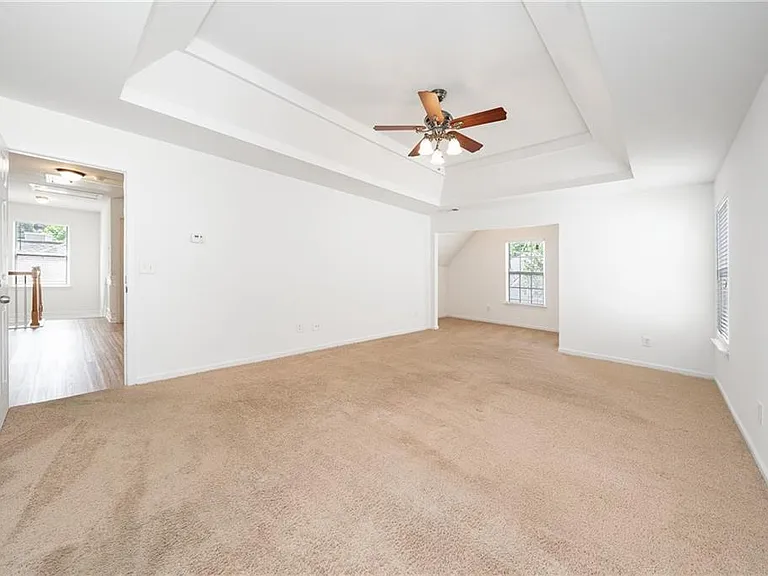 715 Moonlight Way — Photo 28