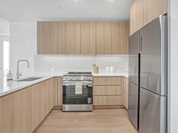 288 4th Ave #508