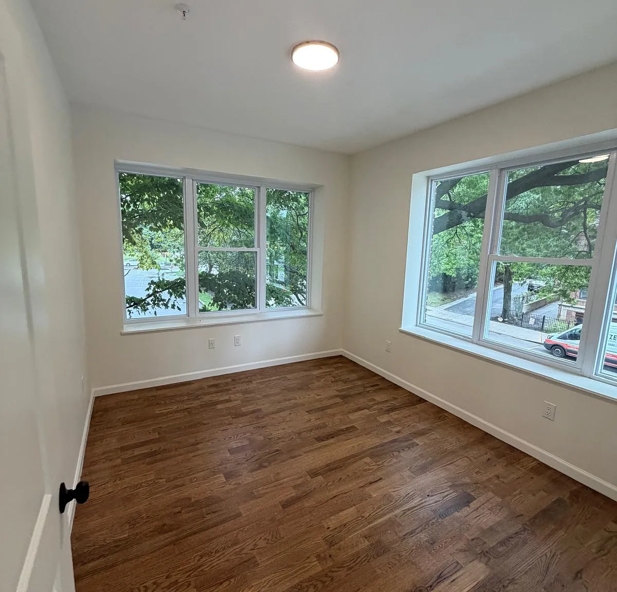 4 bed, $3,100 — Photo 4