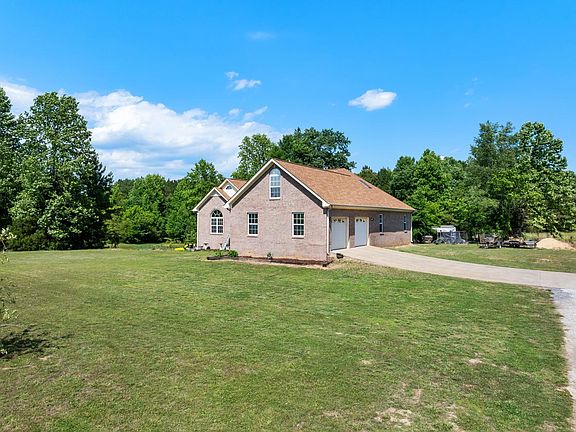 3rd image of 3940 County Road 95