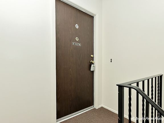3rd image of 945 Wiltshire Dr APT C