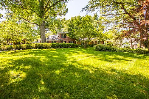 4th image of 12 Lindworth Ln