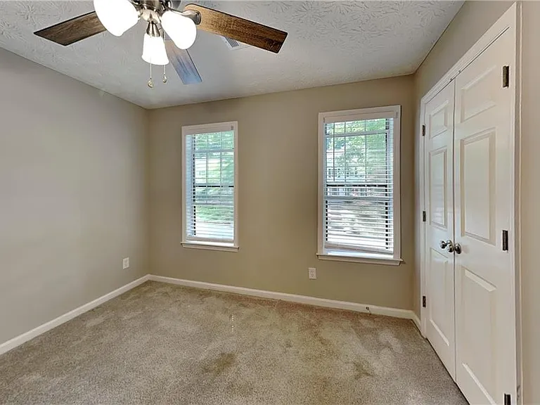 4922 Anclote Dr — Photo 14