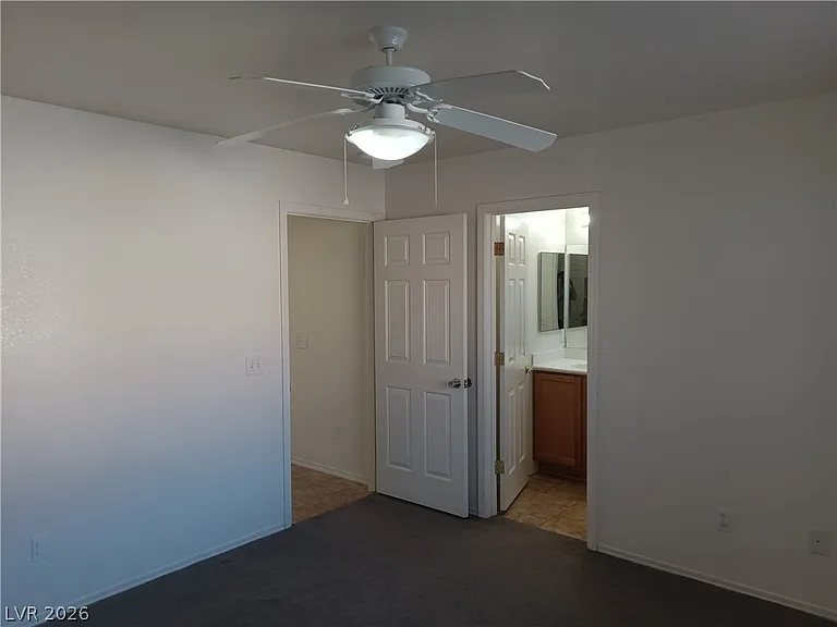 1250 E Bourbon St #4 — Photo 11
