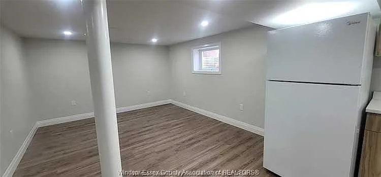 3 bed, $1,800 — Photo 4