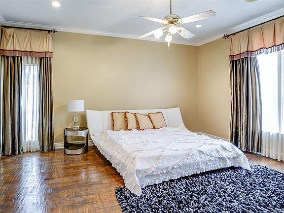 5th image of 4304 Chimney Rock Ct