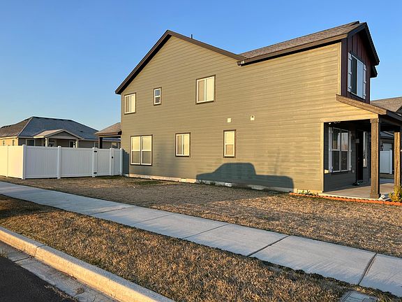3rd image of 4703 W Cottontail St