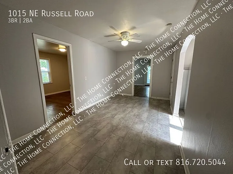 1015 NE Russell Rd — Photo 6