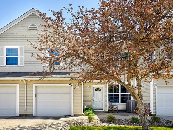 1011 NE Hyacinth Ln, Ankeny, IA 50021