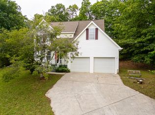 639 Mount View Dr, Tunnel Hill, GA 30755
