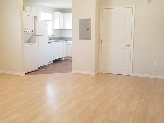 2nd image of 7327 Milwood Ave