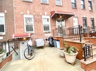 2213 35th St FLOOR 2, Astoria, NY 11105