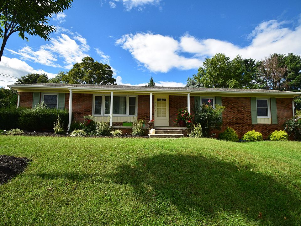 1st image of 4857 Westhill Dr