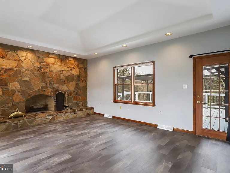 5 Orchard Pl — Photo 9