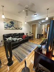 Rented by R New York