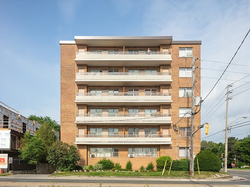 1220 Bayview Ave