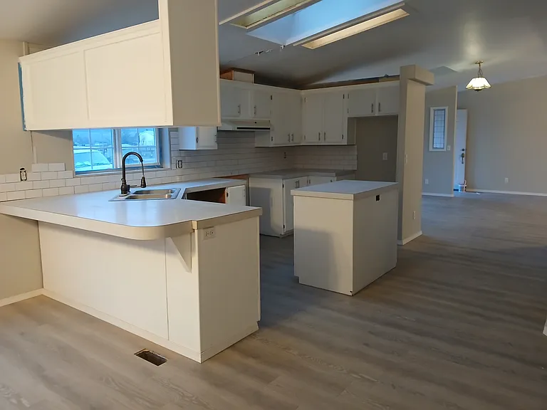 5378 Buttercup Dr — Photo 6