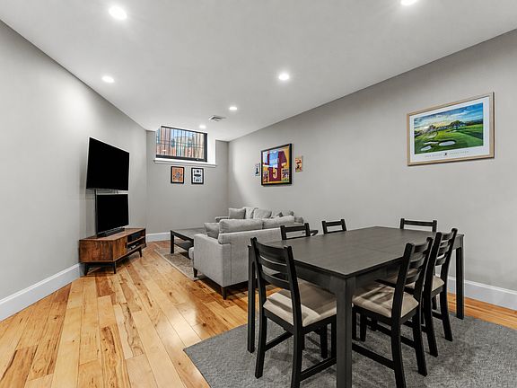 Dining/living area