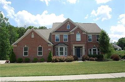 1st image of 192 Emerald Ave