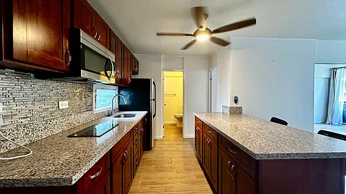 1630 Makiki St Photo 1