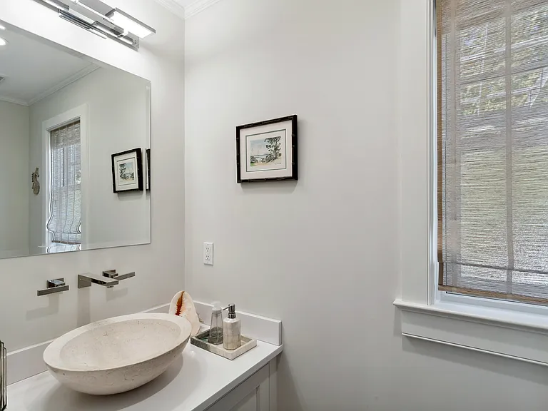 76 Great Plains Rd — Photo 16
