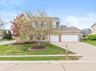 9756 Scotch Pine Ct, Fishers, IN 46037