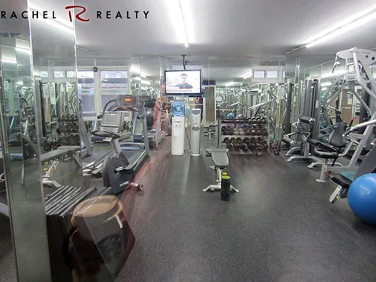 Sold by Rachel Realty | media 27