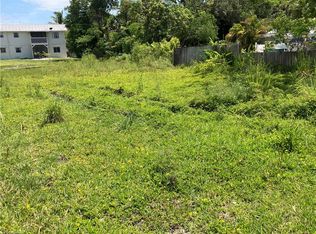 125 Lee St, Naples, FL 34112