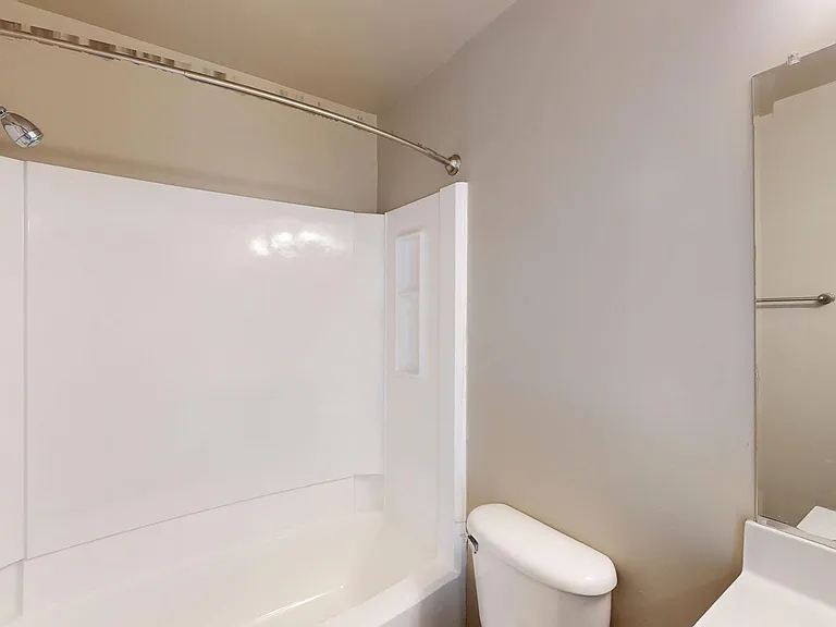 Seneca Place — Photo 88