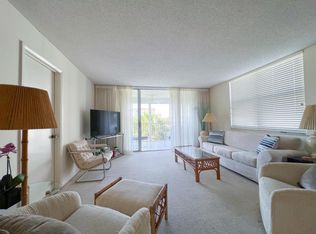 900 Dogwood Dr APT 340, Delray Beach, FL 33483