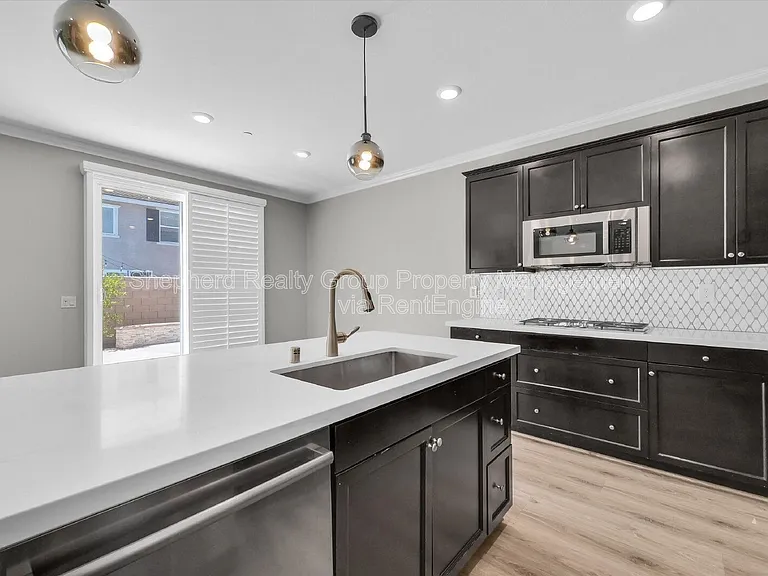 12167 Chutes Ct — Photo 11