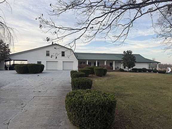 2nd image of 321 Bellview Rd