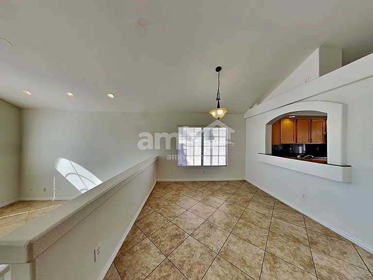 2678 African Violet Ave — Photo 8