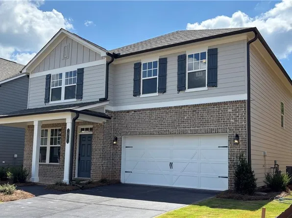 51 Gresham Ct, Dawsonville, GA 30534