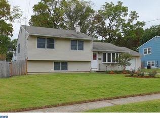 725 Dartmouth Dr, Wenonah, NJ 08090