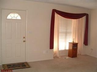 2915 Oriental Dr, Florissant, MO
