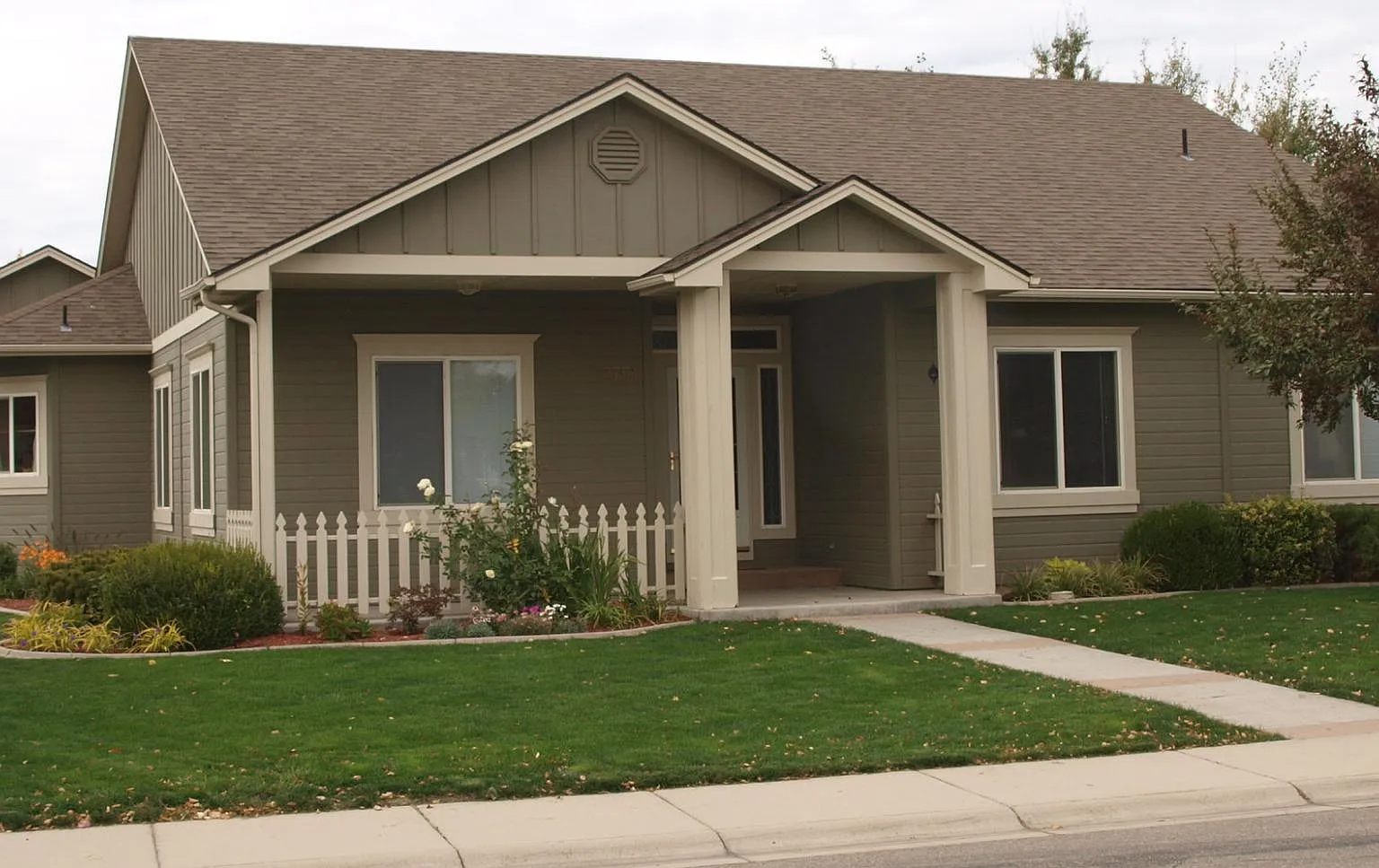 2751 S Rebel Pl — Photo 1