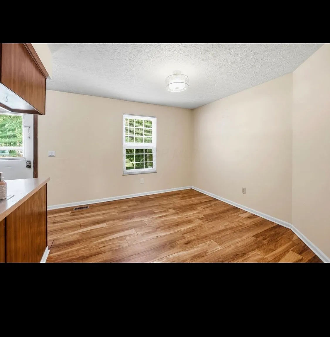 2 bed, 1880 sqft, $1,850 — Photo 3