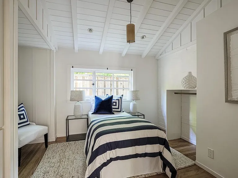 620 Lowell Ave — Photo 14